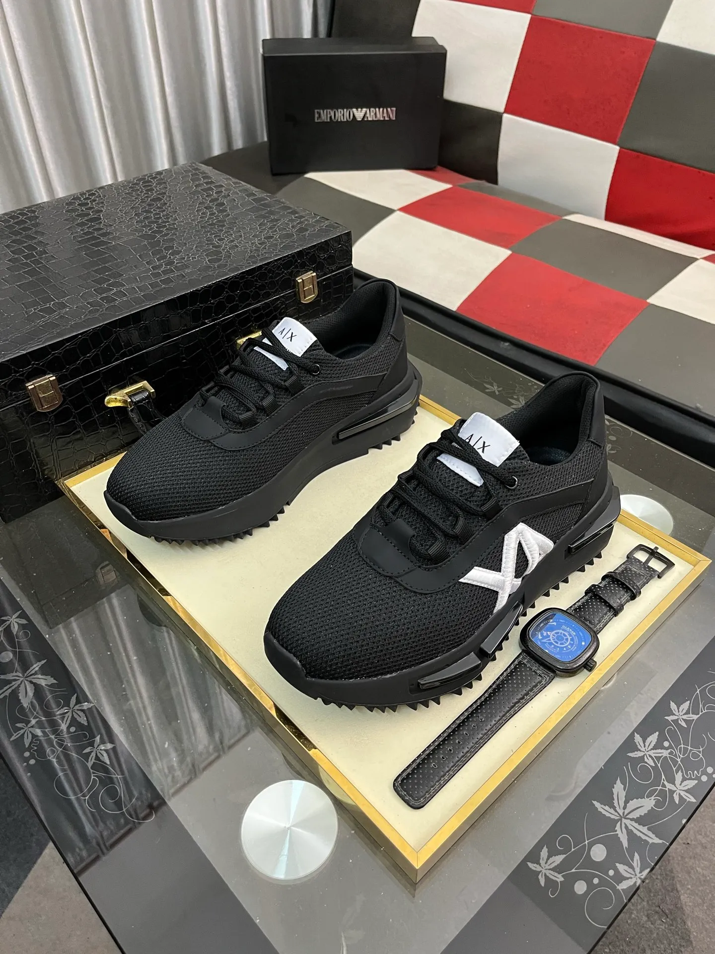 Men's Men's Shoes💰458⌚️⌚️Dior unique modern style sneakers. Counter purchasing 🏃casual leather shoes😍😍 original cowhide leather imported from Italy (refuses to discolor and grind feet) soles: original soles specially provided by the original factory, super cool😍 lace up and walk with wind👍 style design ⚠️ super comfortable and wear-resistant original soles. Just like shooting the real thing 🎬The real thing is better Code number: 38-443️⃣Colors available